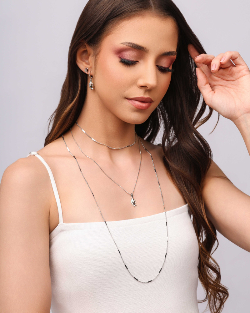 Brinco Búzio Liso Ródio Branco