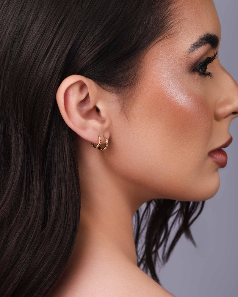 Dupla de Argolas Torcidas Banhado a Ouro 18K