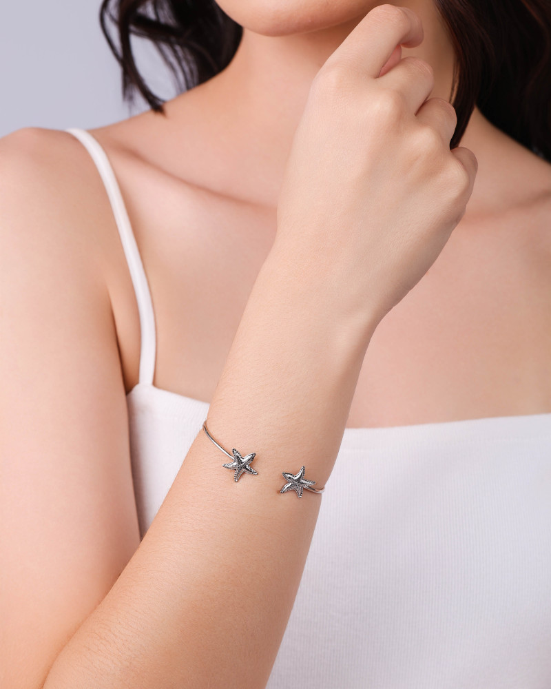 Bracelete Estrelas Texturizadas Ródio Branco