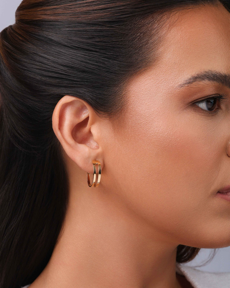 Brinco Argola Vazada Lisa 2.0 cm Banhado a Ouro 18K