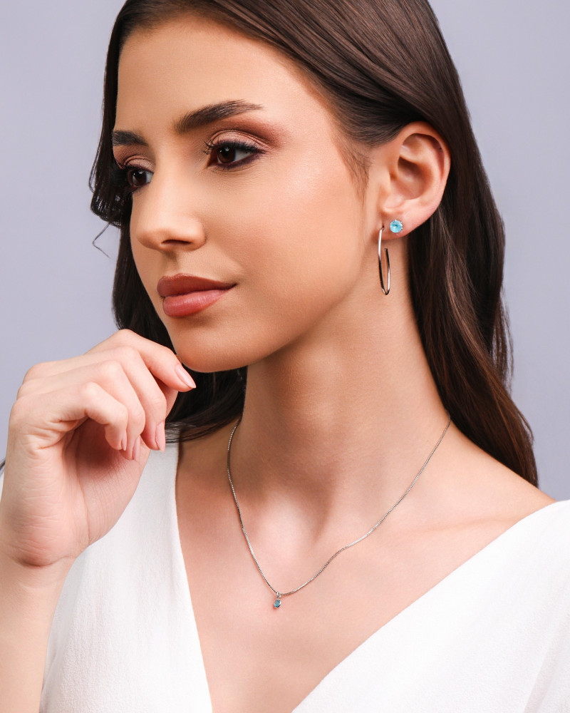 Brinco Ponto de Luz Topázio Sky 6 mm Ródio Branco