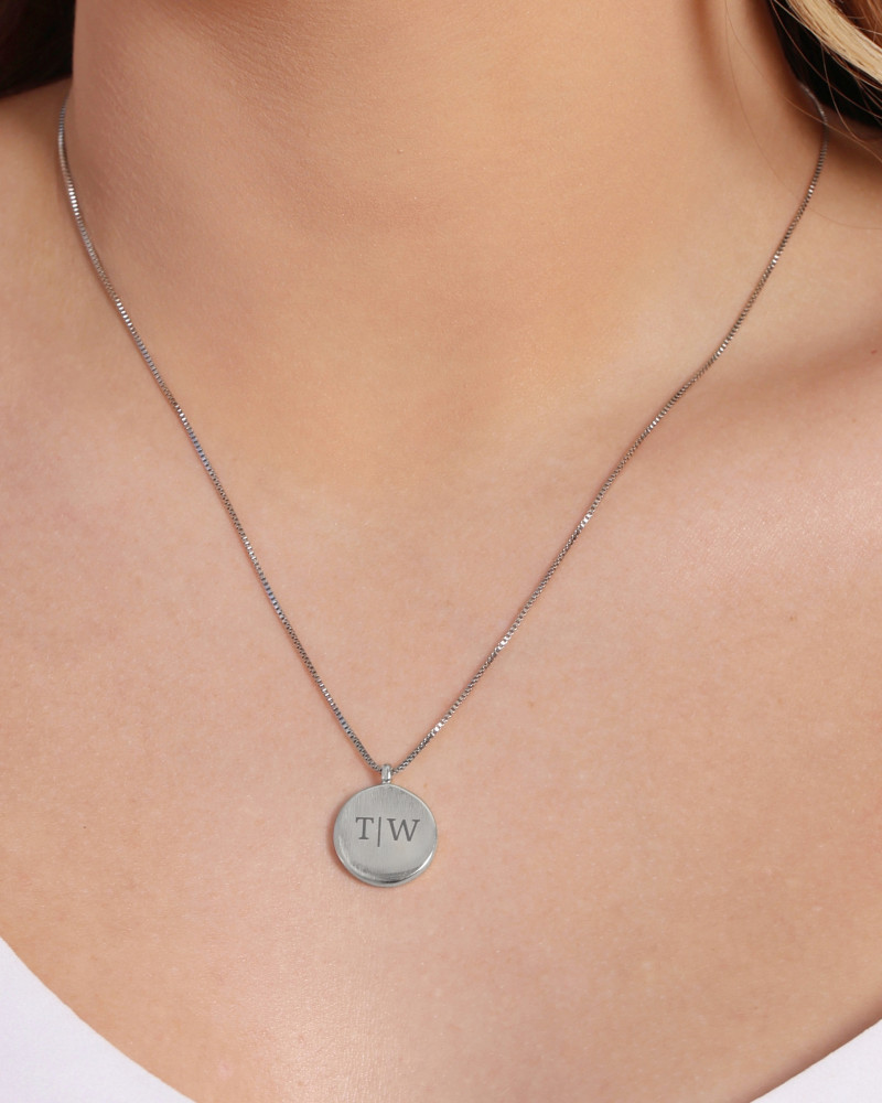 Gargantilha com Pingente Redondo Personalizado Ródio Branco